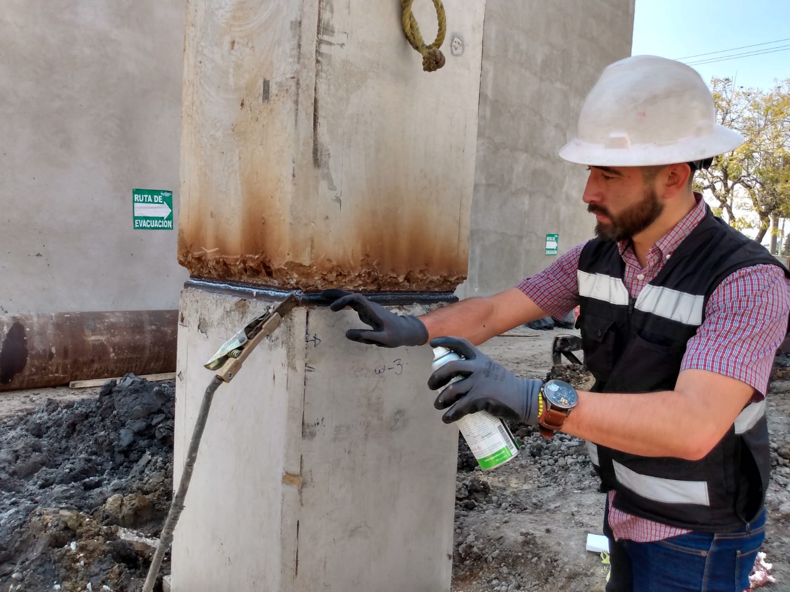 Proyecto Galek: instalacion pilote concreto