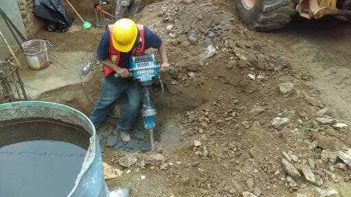 Proyecto Galek: martillo neumatico excavacion
