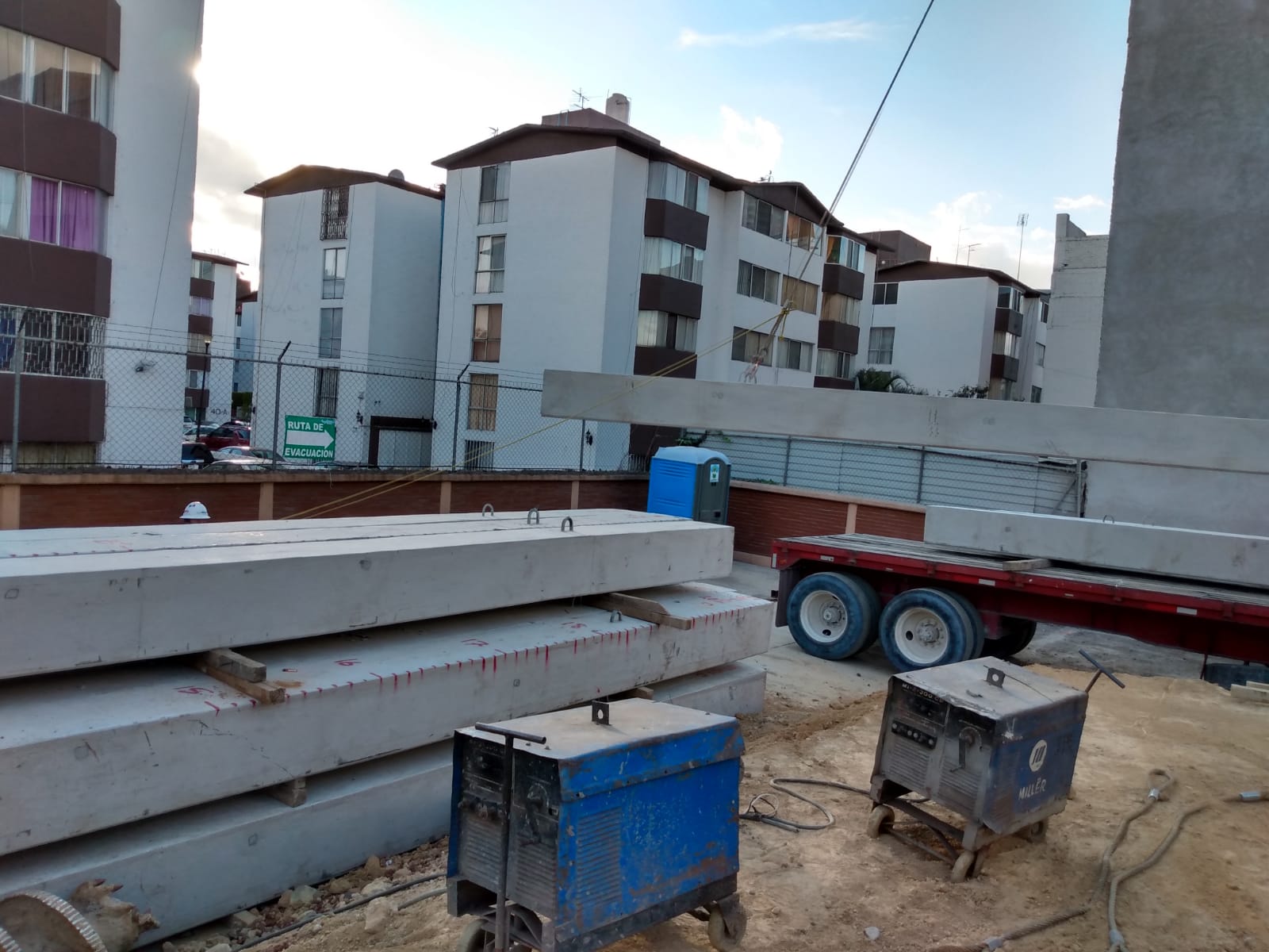 Proyecto Galek: vigas concreto cimentacion